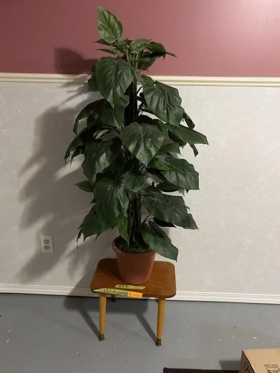 42 inch Artificial Plant with Stool