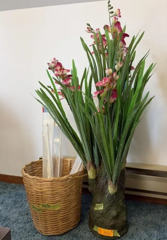 38.5 Inch Flower Decor w/ Wicker Basket and Sash