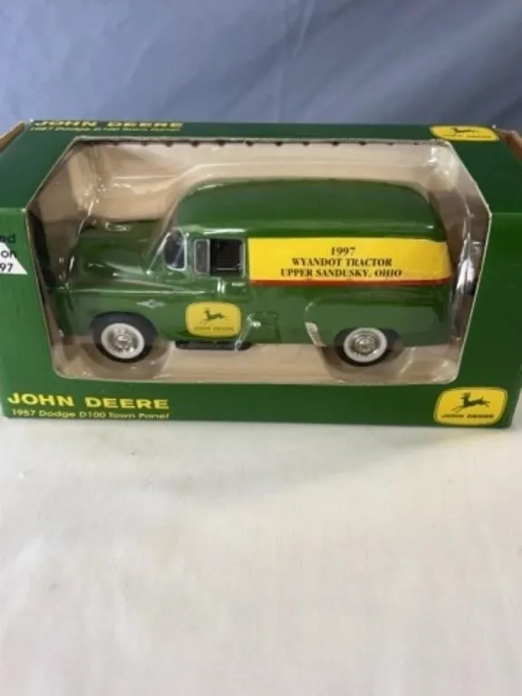 JD 1957 Dodge D 100 Town Panel 1997 Wyandot Tracto