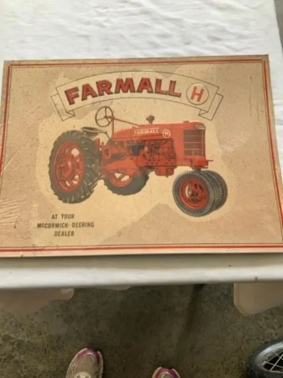 Farmall H Metal Sign