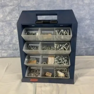 Rubbermade Container w/Nuts & Bolts