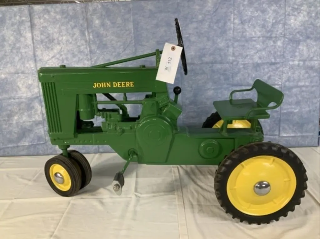 JD 60 Series Pedal Tractor