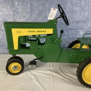 JD 130 Pedal Tractor