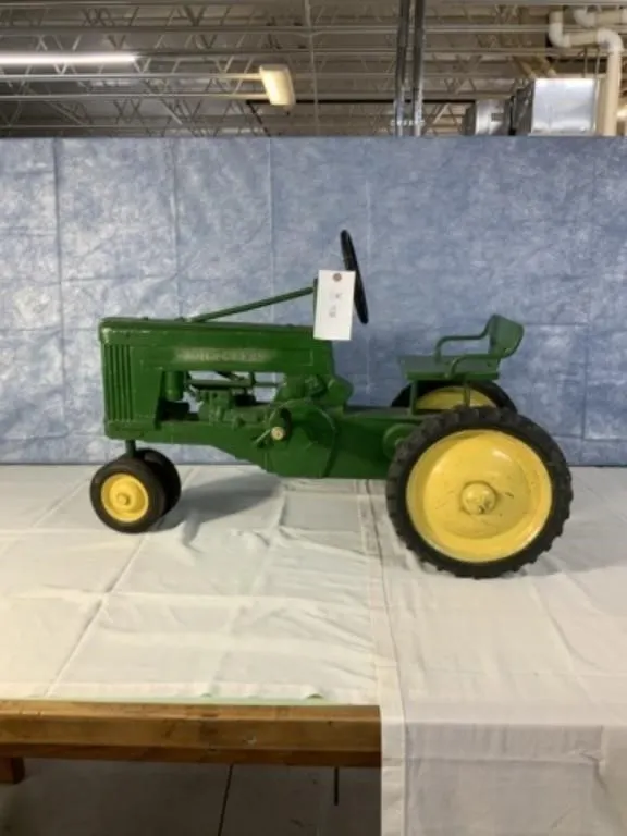 JD 60 Series Pedal Tractor small version