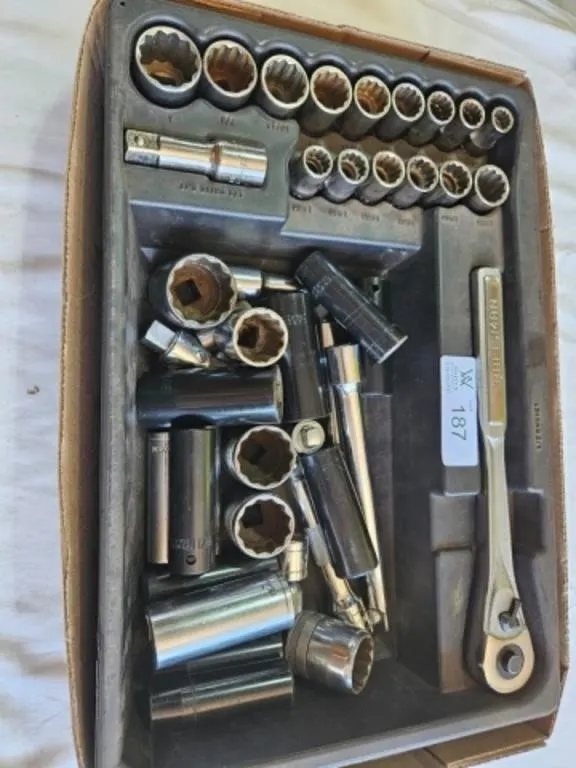Craftsman 1/2" Socket Set Standard & Deep Wells