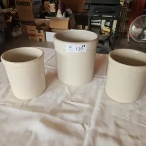Roseville 2qt & 2-1qt Crocks