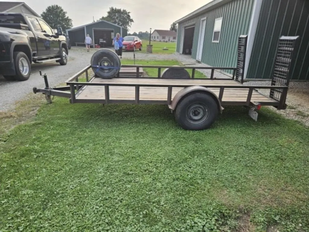 Single Axle Trailer 77"x12' w/Ramps