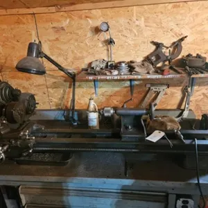 Craftsman Metal Lathe w/3 Chucks