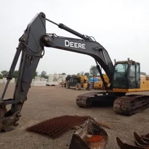 2010 John Deere 240DLC Excavator FF240DX605017