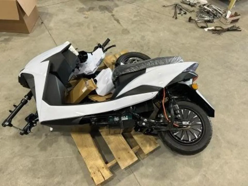 UNUSED E-Bike