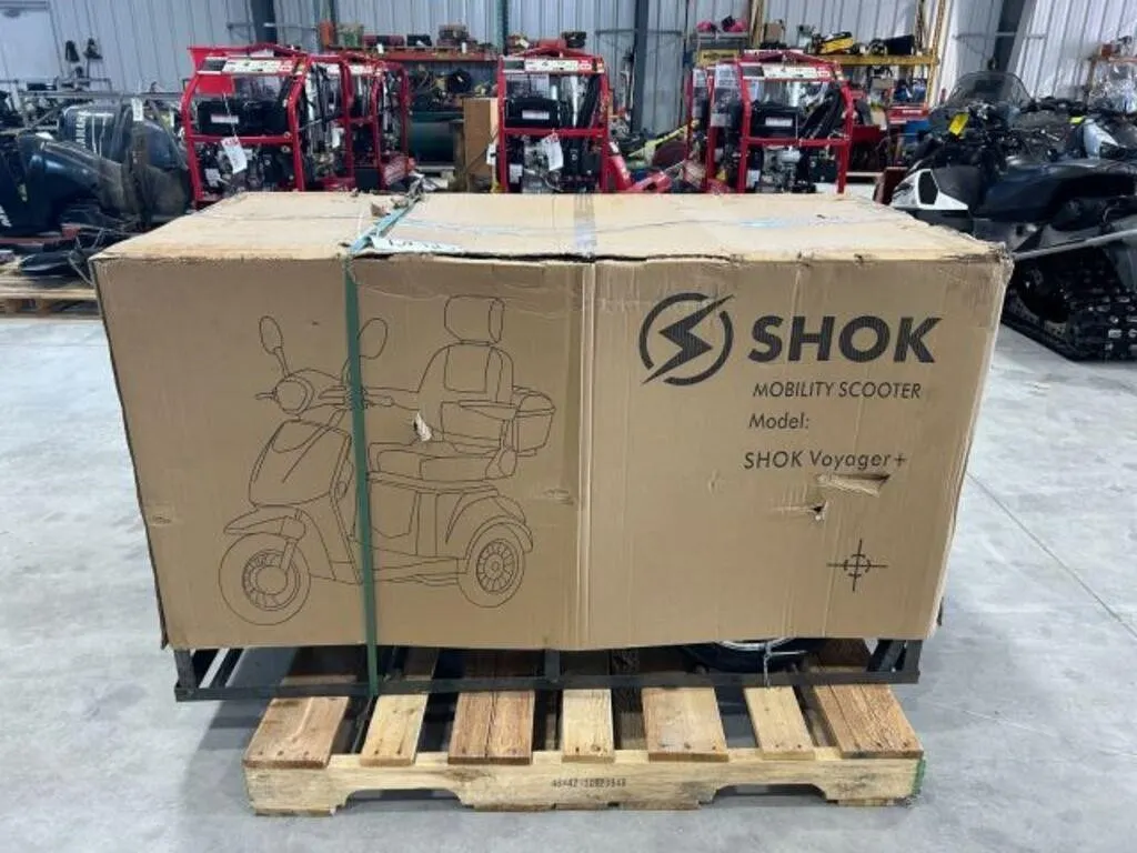 UNUSED SHOK Voyager Plus 3 Wheel Scooter