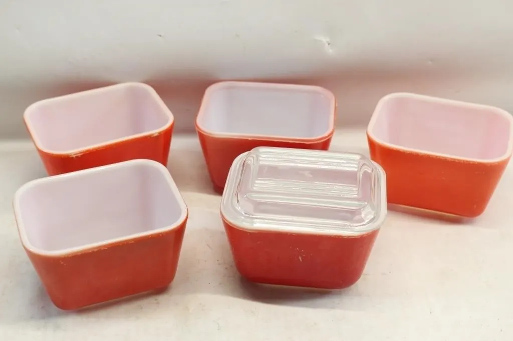 Vintage Pyrex Red Refrigerator Dishes with Lid,