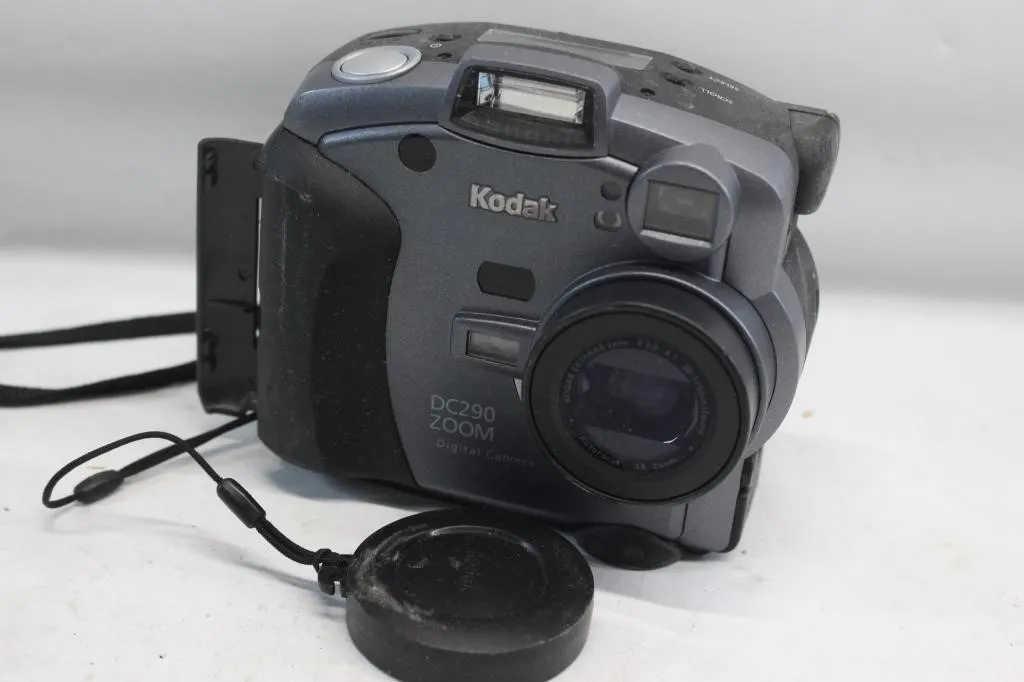 Kodak DC290 Zoom Digital Camera