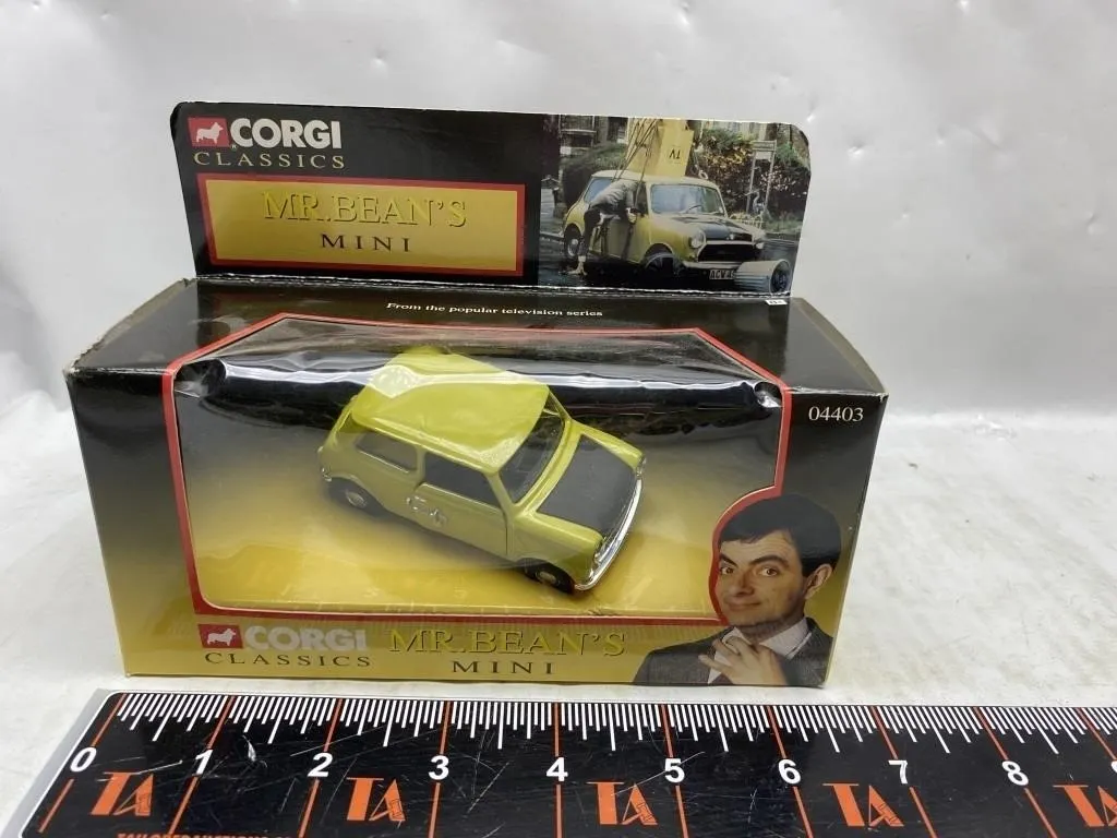 Corgi Classics Mr. Bean's Mini 04403