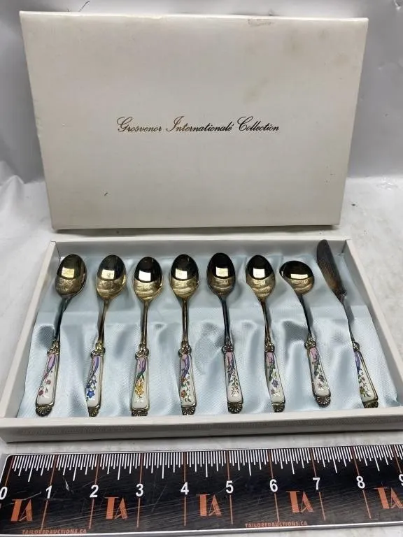 Grosvenor Internationale Enamel Handle Spoon Set