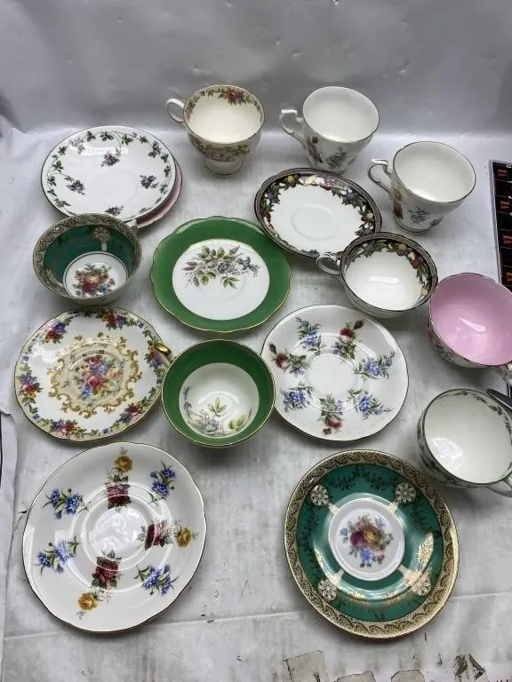 Mixed Floral China Tea Cups, Saucers & Plates