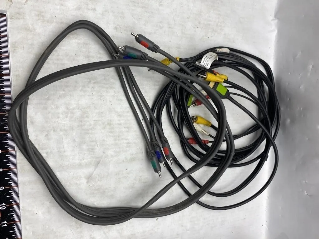 Component AV Cable Set