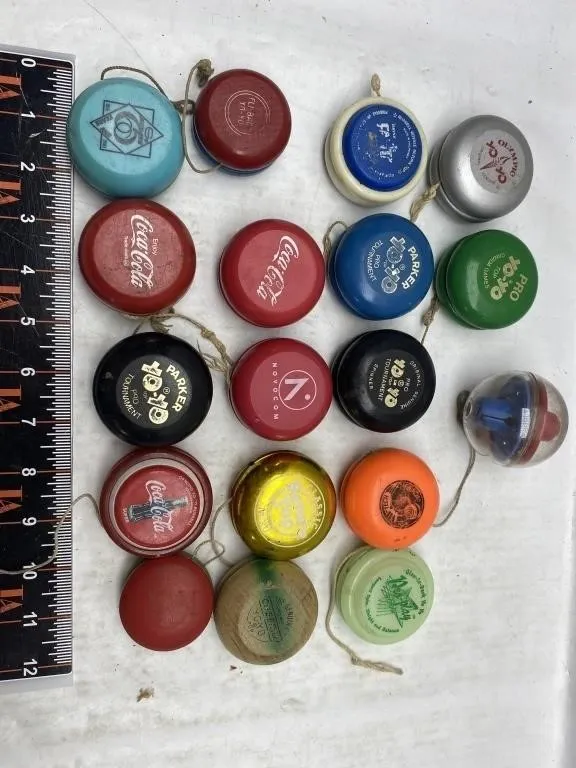 Vintage Yo-Yo Lot: Coca-Cola, Parker, Pro-Yo &