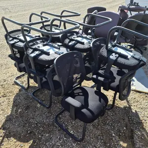 (11) Stationary Office Chairs
 UNRESERVED