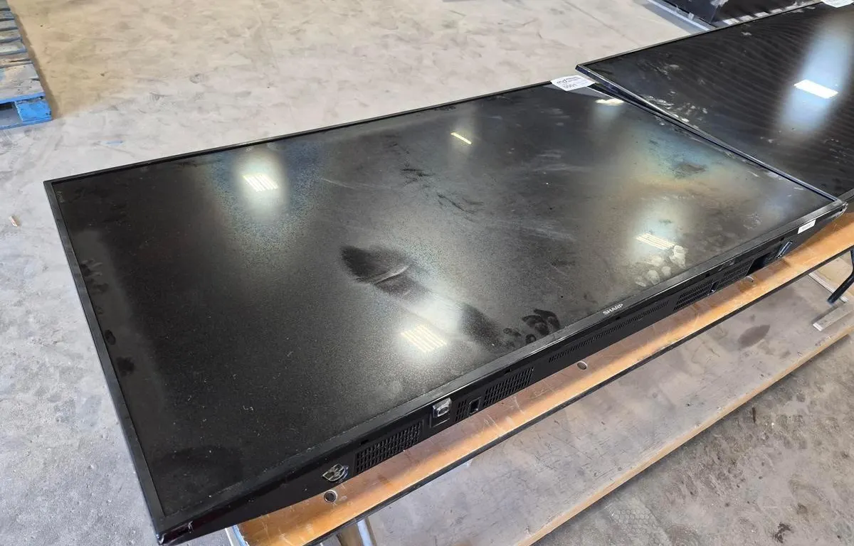 55" Sharp Flat Screen Television
UNRESERVED