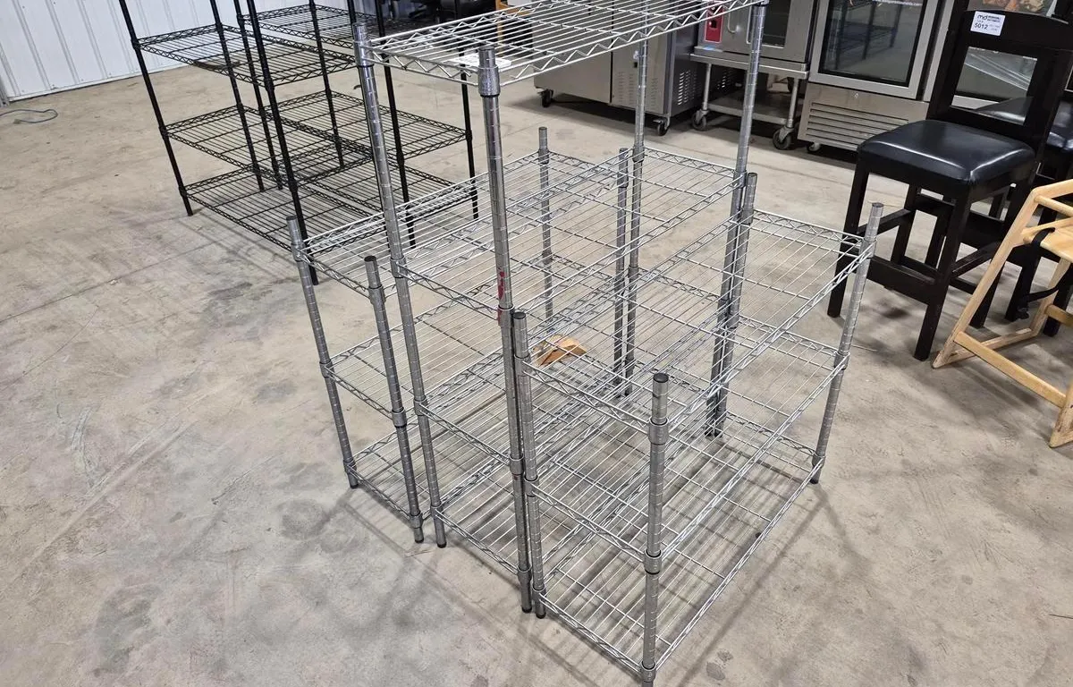 (3) Assorted Wire Shelves
UNRESERVED