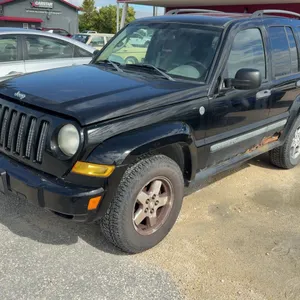 2005 Jeep Liberty Limited 4x4 SUV, 3.7L, Black, 184,536 KM