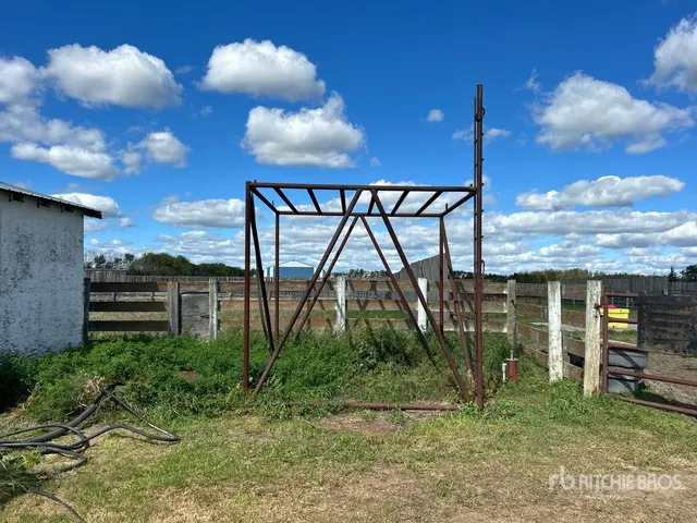 9 ft x 9 ft Water Tank Steel Stand