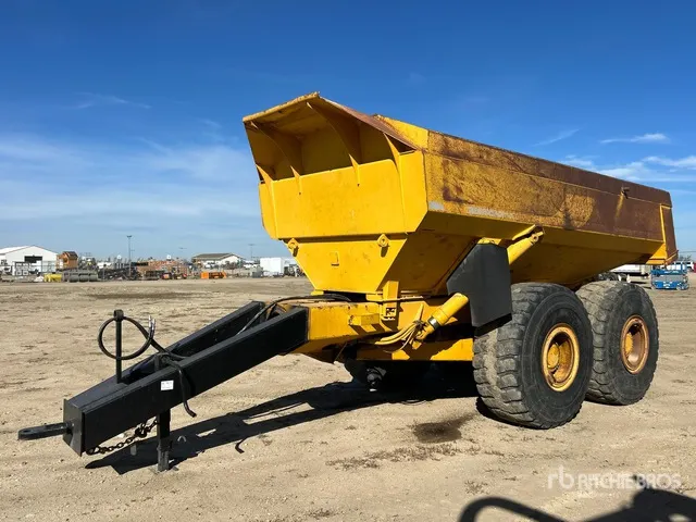 Volvo T/A 35 Ton Off-Road End Dump Trailer