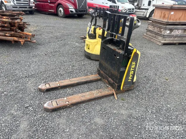 2019 Hyster W45Z-HD 4510 lb Electric Pallet Jack