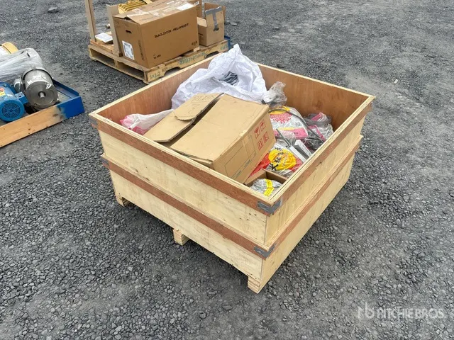 Quantity of Chains and Fasteners