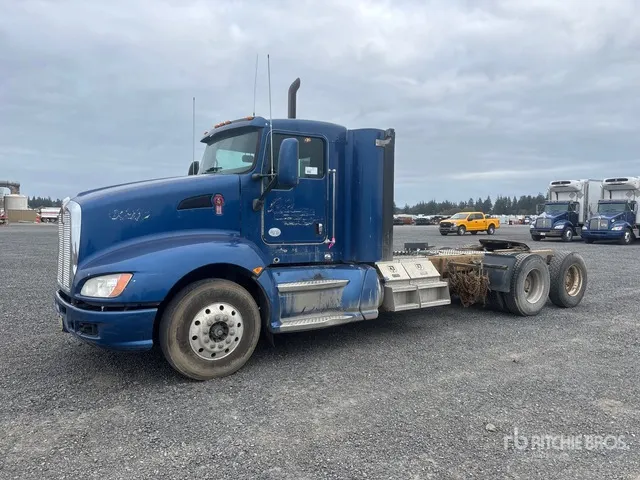 2013 Kenworth T660 6x4 T/A Day Cab Truck Tractor (Inoperable)