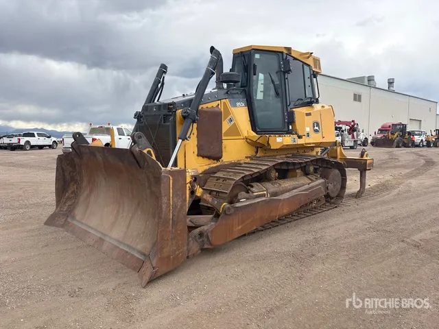 2015 John Deere 850K Crawler Dozer