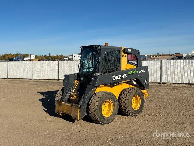 2014 John Deere 332E Two-Speed Skid Steer Loader