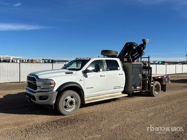 2019 Hiab XCLX078ES-4 2800 kg Knuckle Boom on 2019 Ram 5500 SLT 4x4 Crew Cab Boom Truck