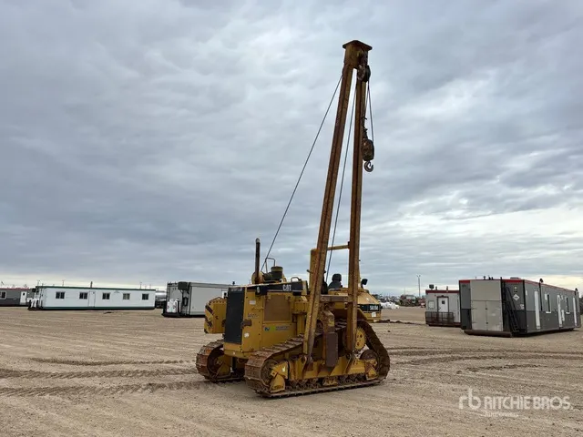1998 Cat 561M Pipelayer