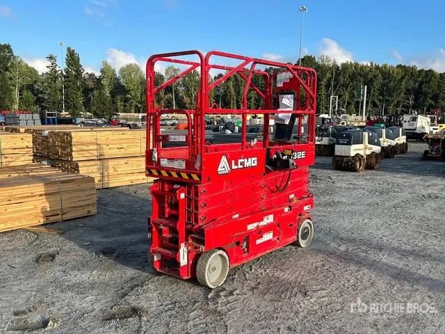 2019 LGMG AS2632E Electric Scissor Lift