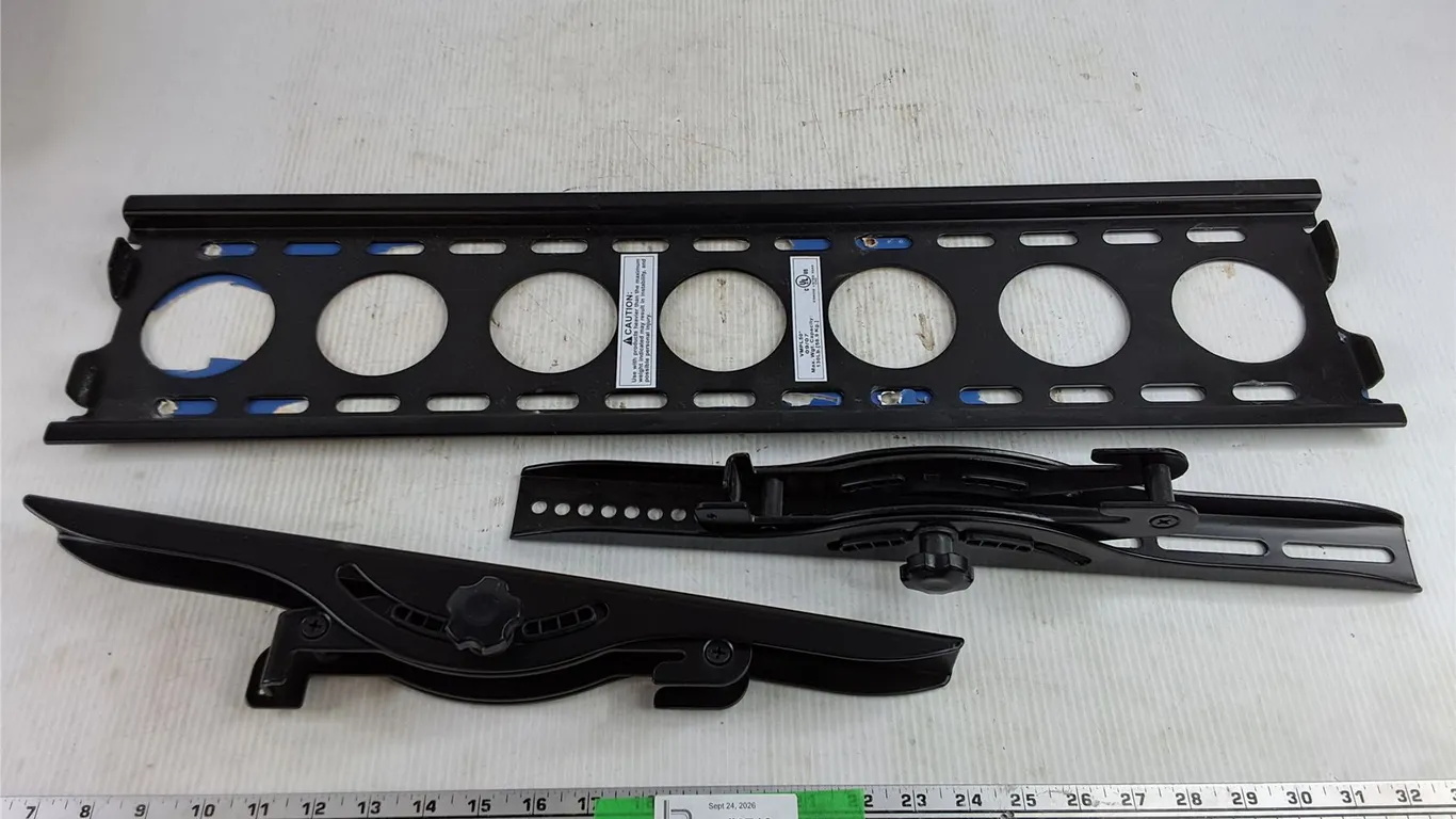Wall Mount TV Rack