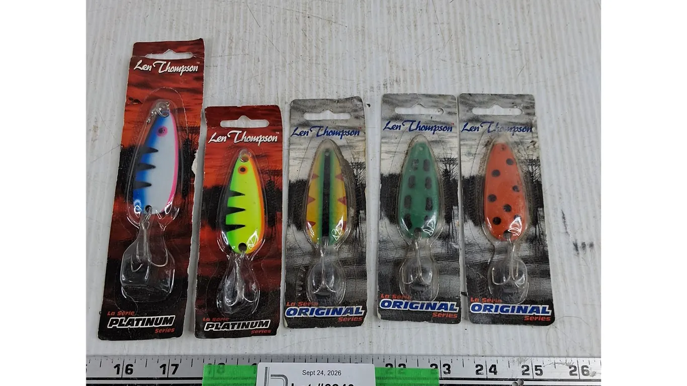 Len Thompson Fishing Hooks