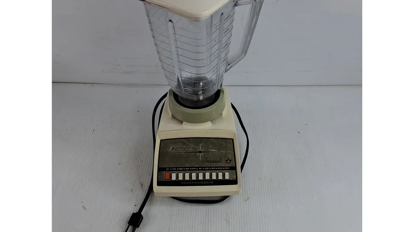 Vintage Osterizer Imperial Blender - Powers On, As Is