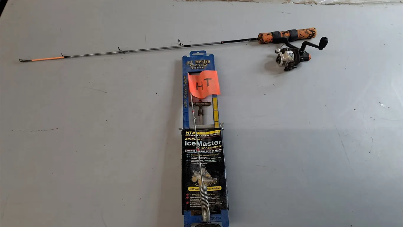Celsius Fishing Rod 30.5" & Ice Master Tip Up- Can't Ship
