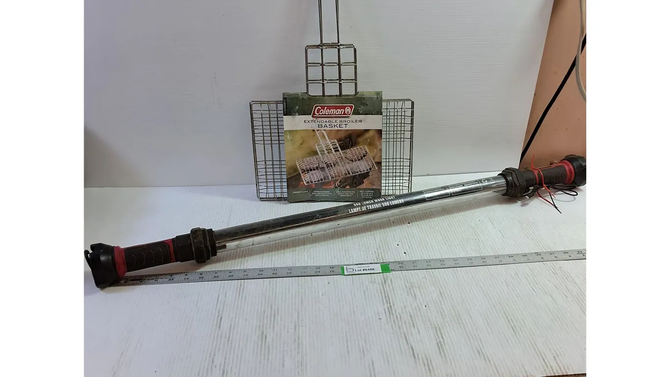 Motomaster 500 Lumen Work Light - Tested & Powers On, Coleman Extendable Broiler Basket