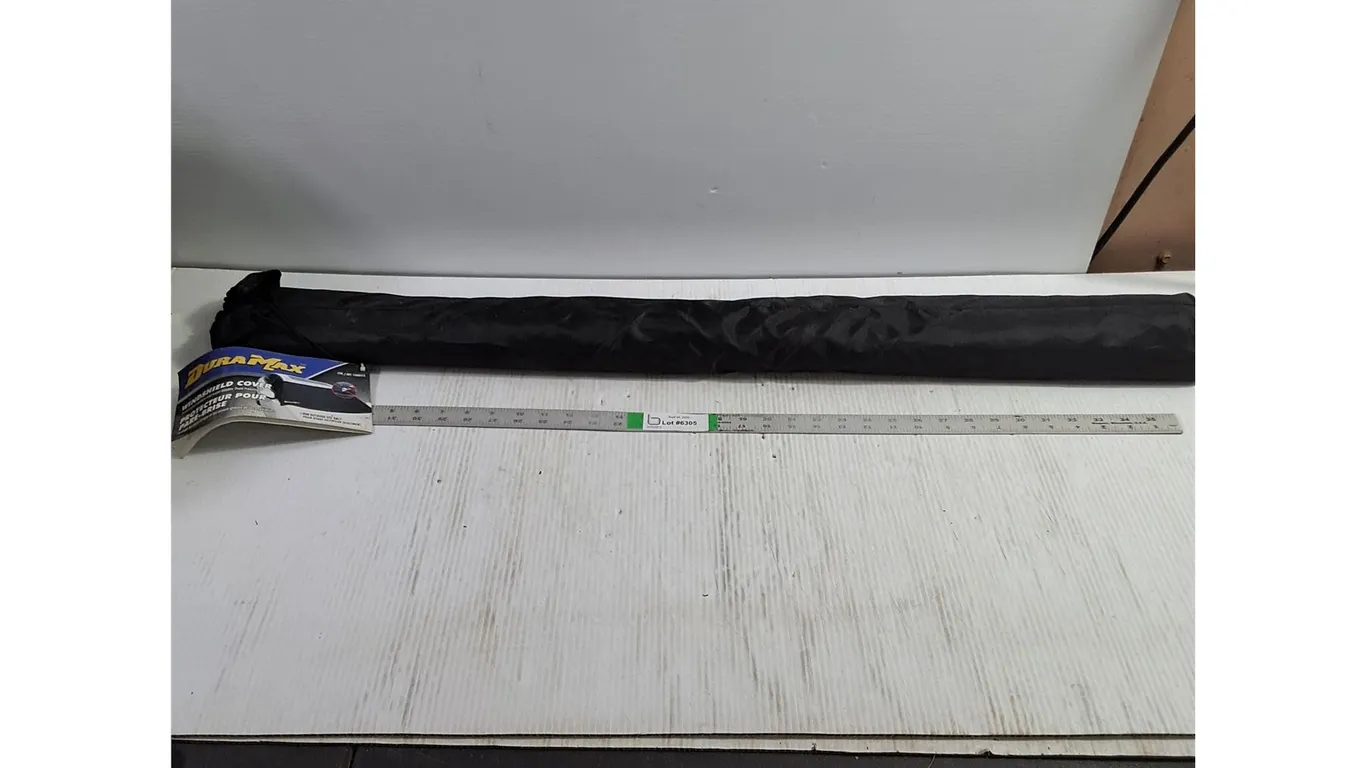 Duramax Windshield Cover, Pickup Only