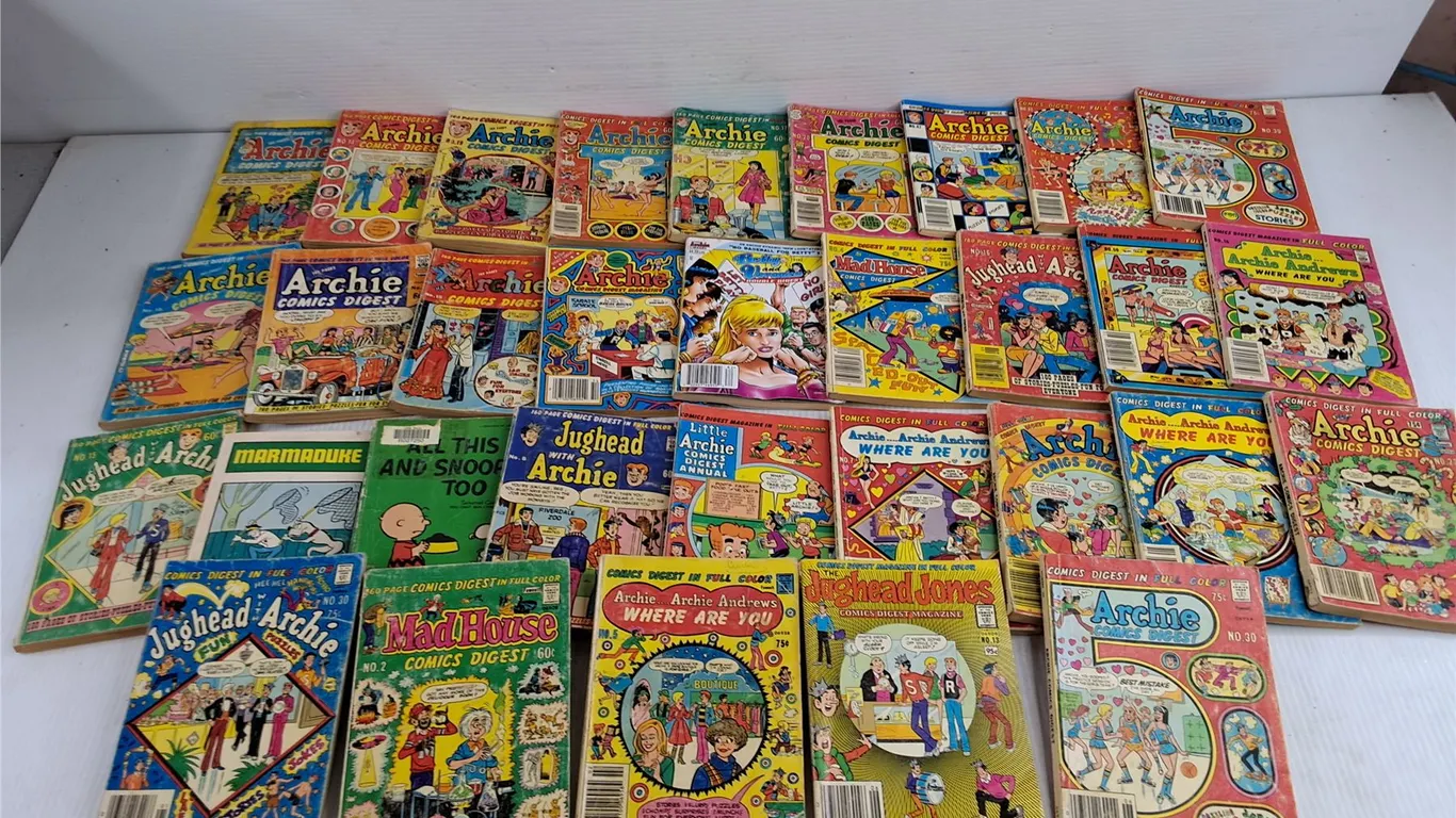 Assorted Vintage Digest Magazines - Archie, MadHouse, Marmaduke