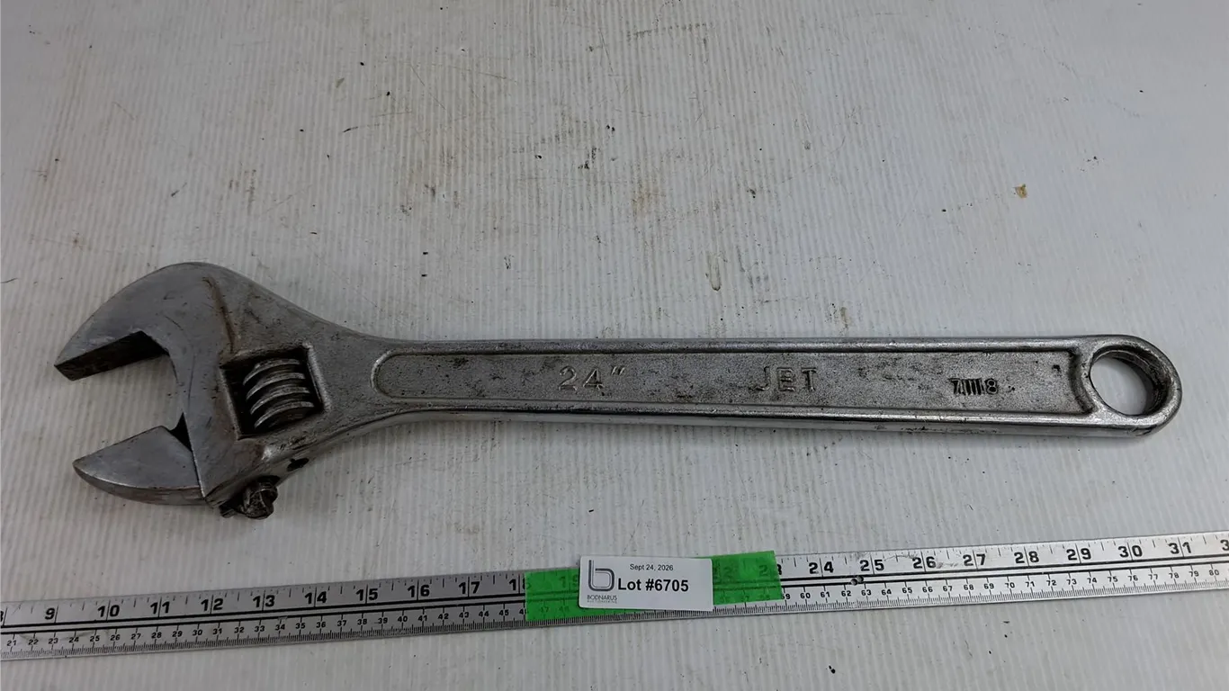 Heavy Duty Adjustable Wrench