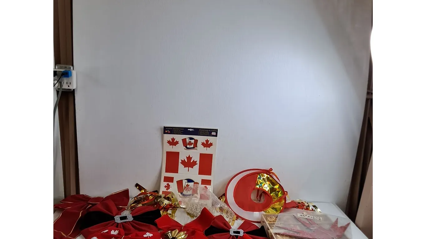 Canada Day Window Decorations, Bows, Holiday Decor, Misc