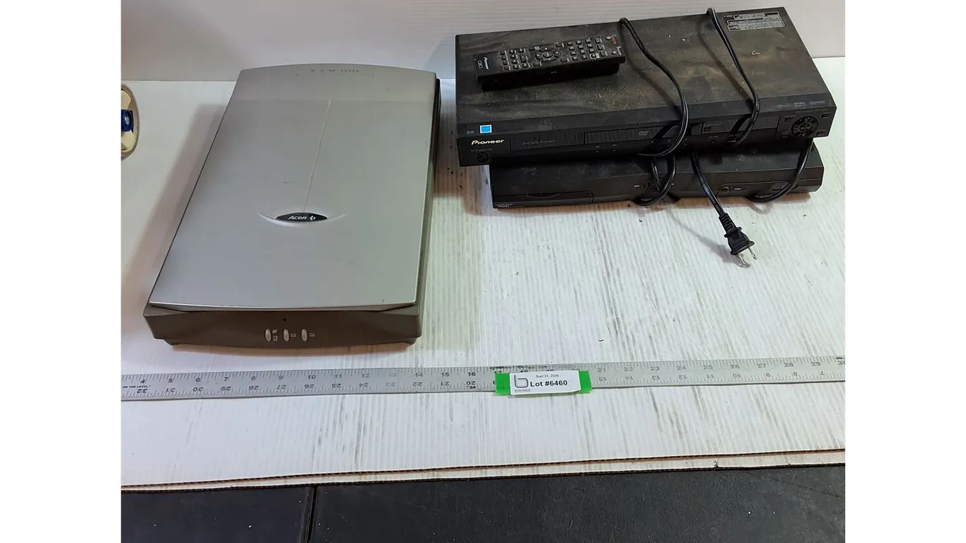 Acer Scanner, Pioneer DVD Player, Bell ExpressVu - Untested