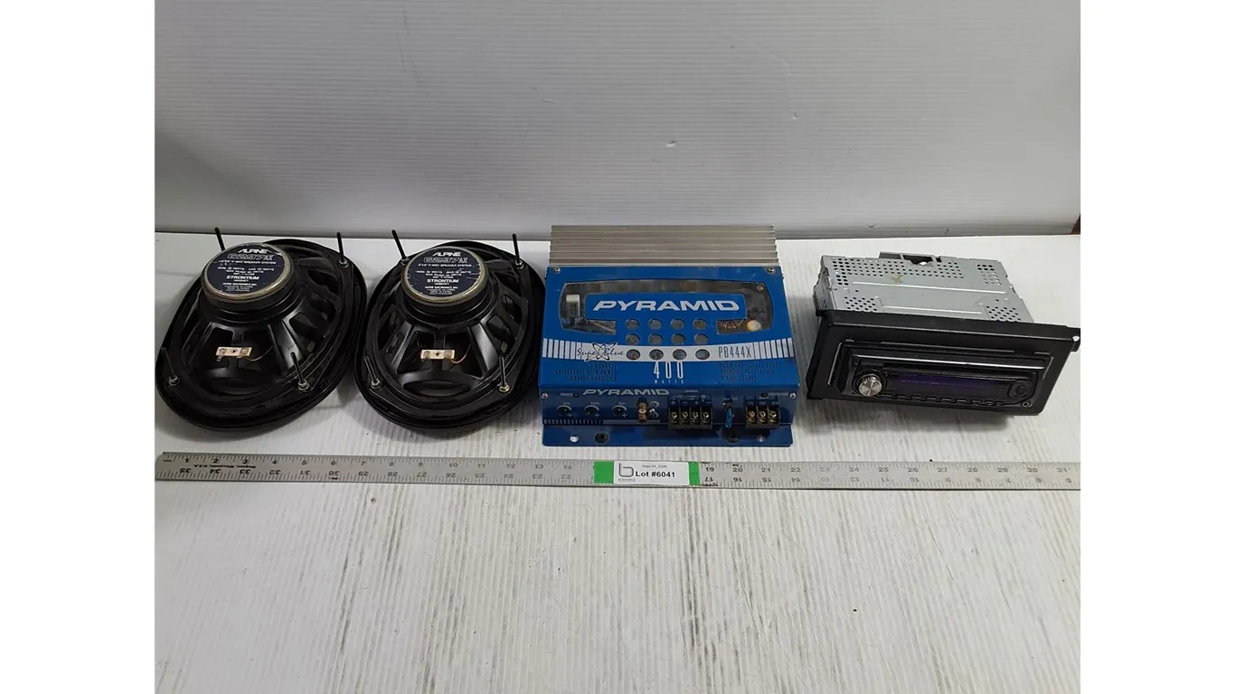 (2) Alpine 6"x9" Speakers,Kenwood CD Player,Pyramid 2 Channel Amplifier-untested-as is
