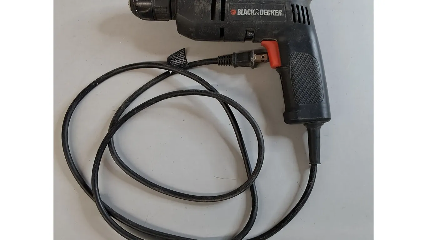 Black & Decker Electric Drill- Powers On