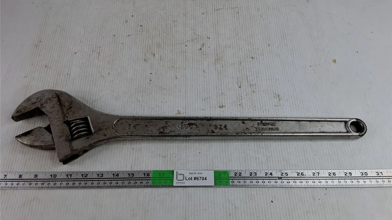 Heavy Duty Adjustable Wrench