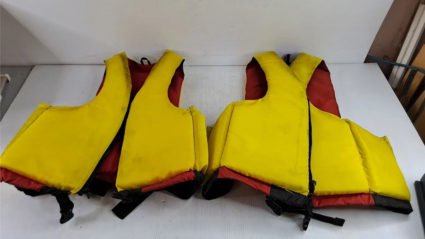 (2) Coleman Life Vests